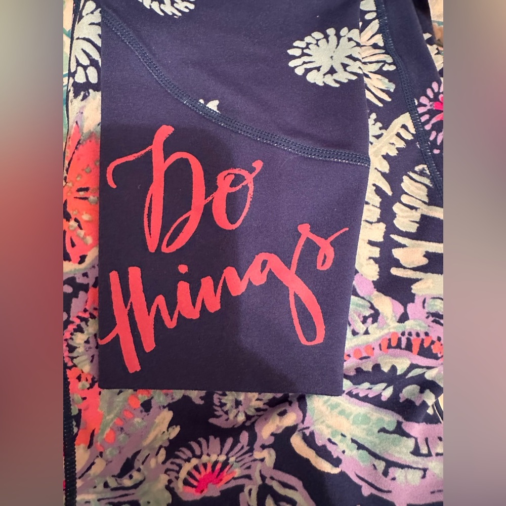 Lilly Pulitzer Luxletic leggings - Picture 7 of 9